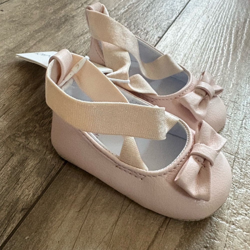 Janie and Jack Pink ballet soft Dress Shoes with Bow Sz 0-3 months